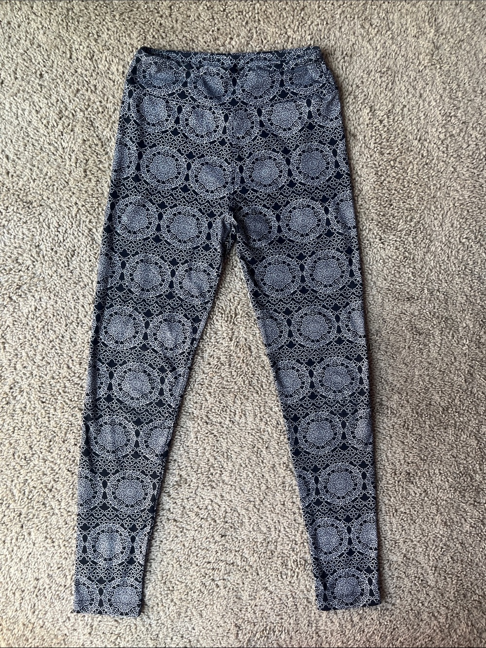 LuLaRoe Tween Leggings Size 0
